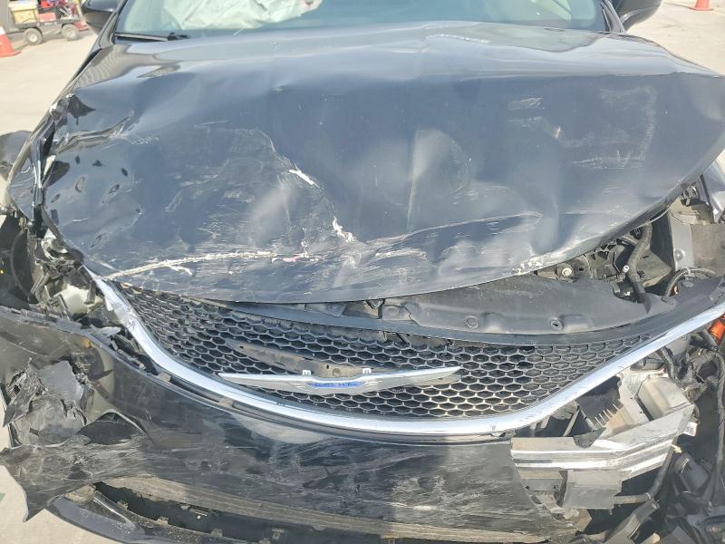 50153736 :رقم المزاد ، 2C4RC1BG0JR120127 vin ، 2018 Chrysler Pacifica مزاد بيع