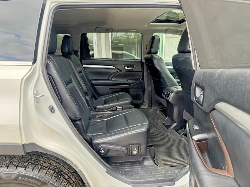 Aukcja sprzedaży 2018 Toyota Highlander, vin: 5TDJZRFH7JS537362, numer aukcji: 48683796