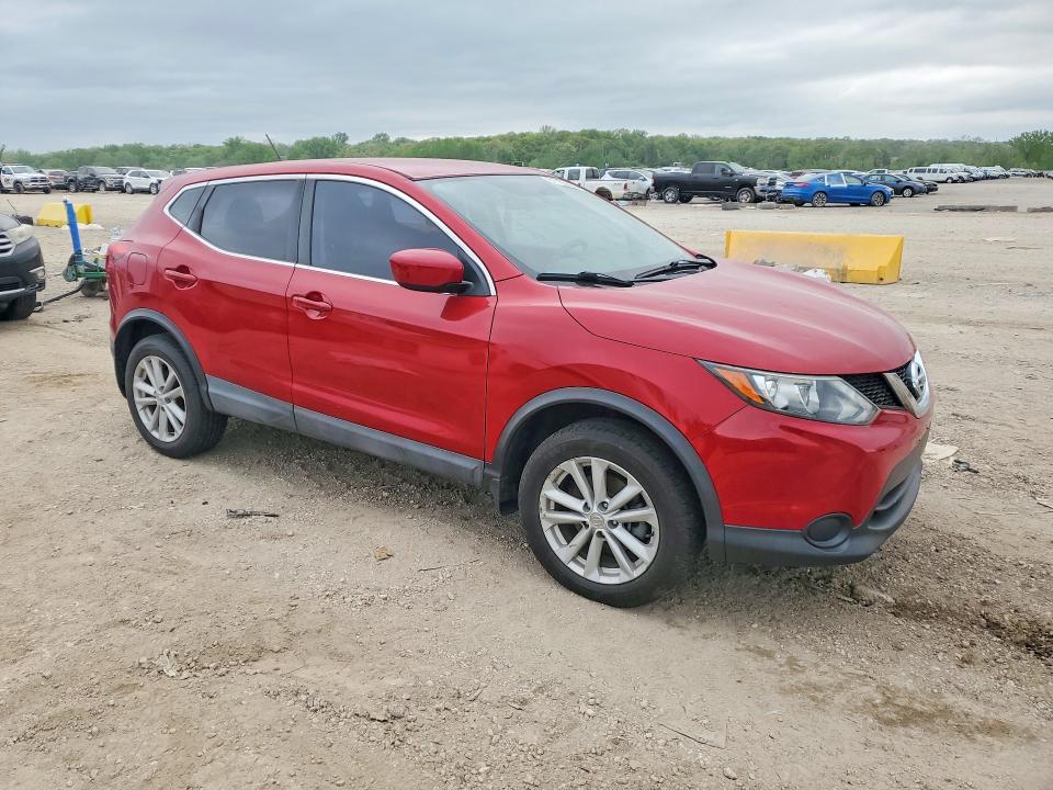 51130456 :رقم المزاد ، JN1BJ1CR7HW103207 vin ، 2017 Nissan Rogue Sport مزاد بيع