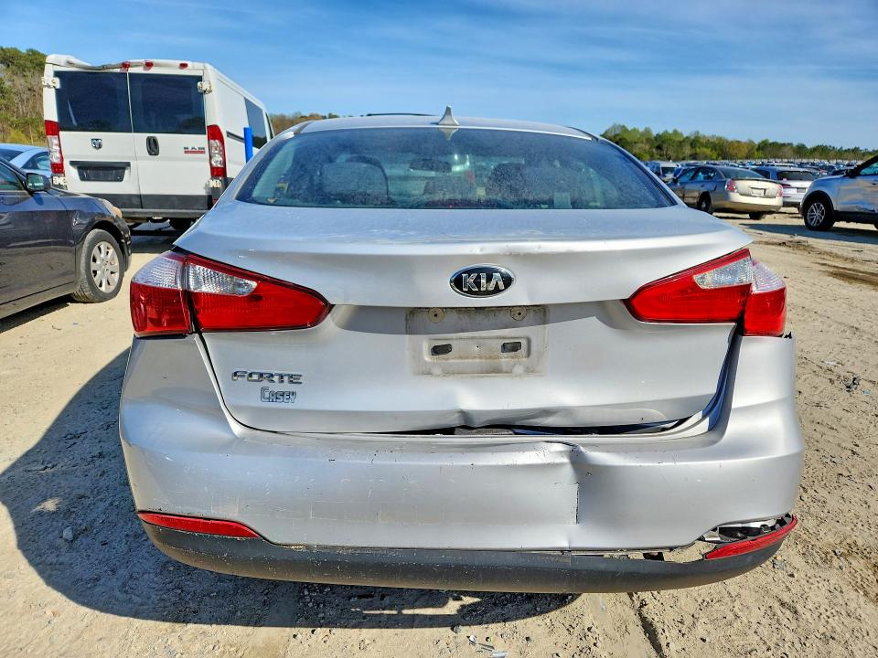 Aukcja sprzedaży 2016 Kia Forte, vin: KNAFX4A64G5540302, numer aukcji: 49163406