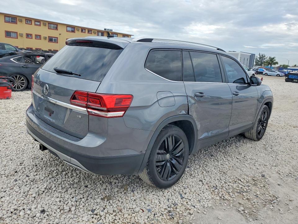 Продаж на аукціоні авто 2018 Volkswagen Atlas, vin: 1V2DR2CA1JC589789, номер лоту: 51308026