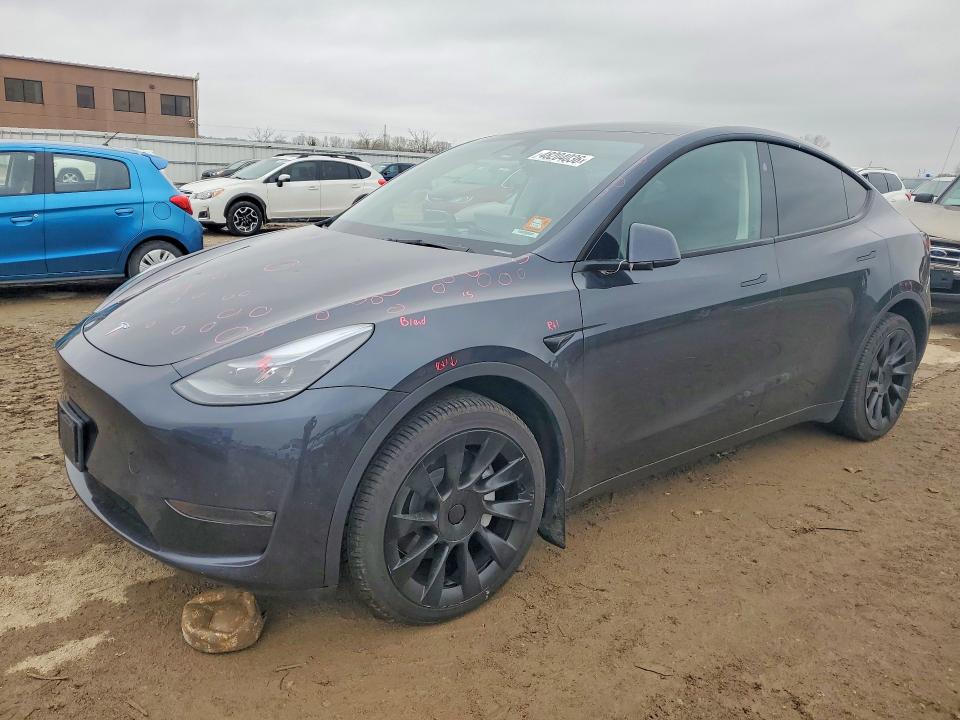 48204036 :رقم المزاد ، 7SAYGDEE6RA221109 vin ، 2024 Tesla Model Y مزاد بيع