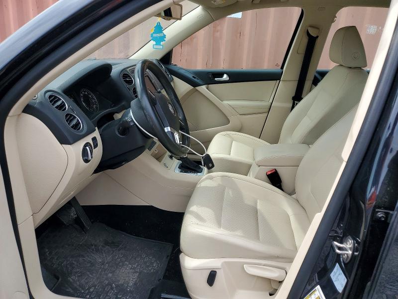 50598266 :رقم المزاد ، WVGBV7AX3HK025405 vin ، 2017 Volkswagen Tiguan مزاد بيع
