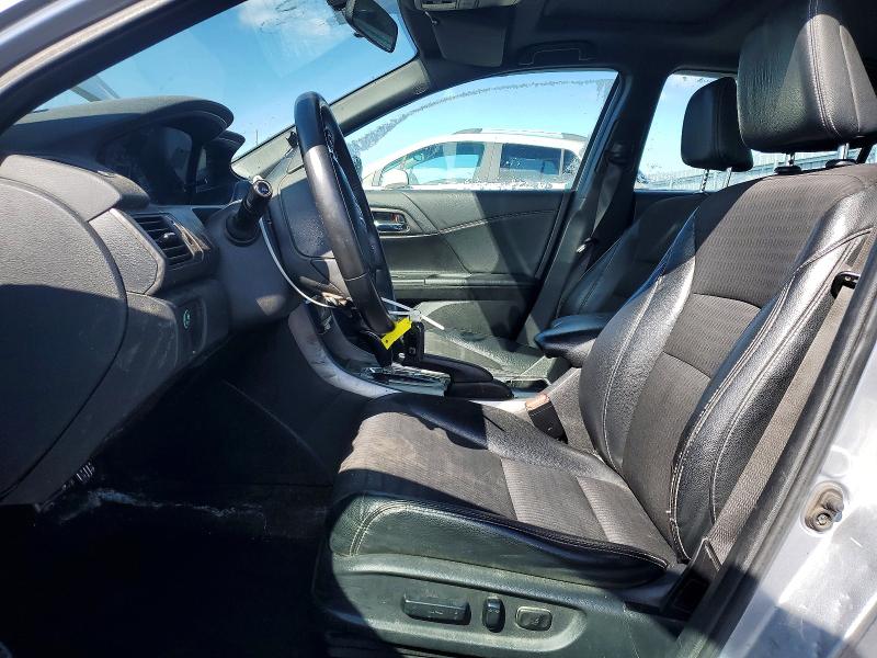Продажа на аукционе авто 2016 Honda Accord, vin: 1HGCR2F5XGA802871, номер лота: 50267636