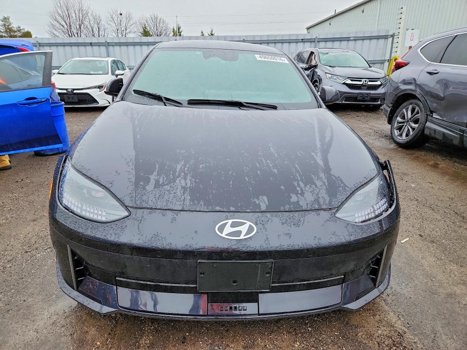 2025 Hyundai Ioniq 6 მანქანა იყიდება აუქციონზე, vin: KMHM34AA2SA091742, აუქციონის ნომერი: 49650016