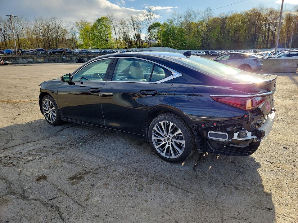 Продажа на аукционе авто 2021 Lexus Es 250, vin: 58AD11D15MU003213, номер лота: 50275476