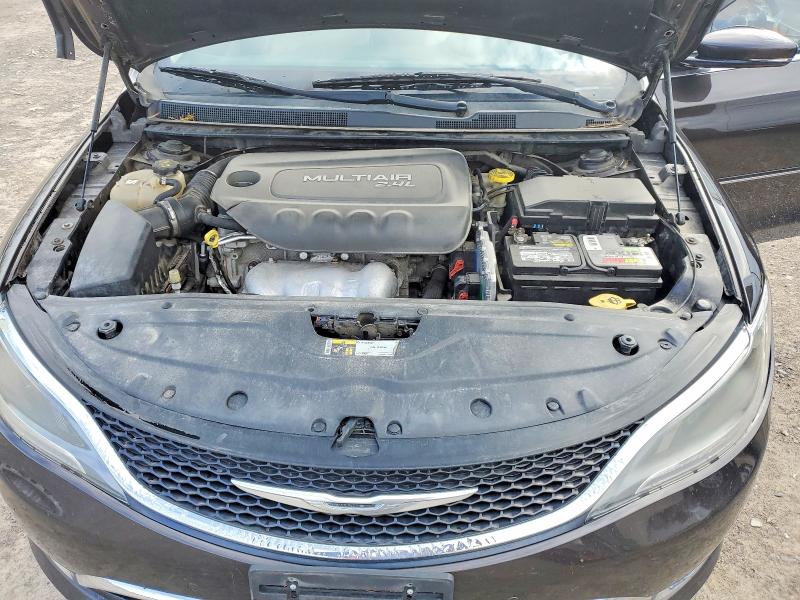 48732216 :رقم المزاد ، 1C3CCCCB8FN570492 vin ، 2015 Chrysler 200 مزاد بيع