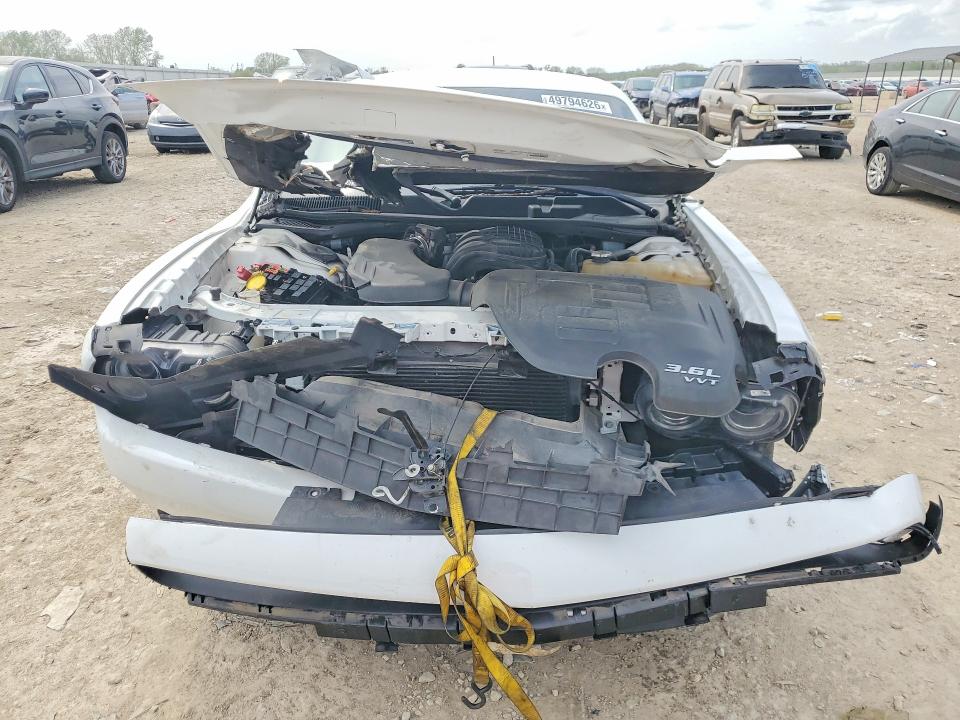 49794626 :رقم المزاد ، 2C3CDZAG8JH118770 vin ، 2018 Dodge Challenger مزاد بيع