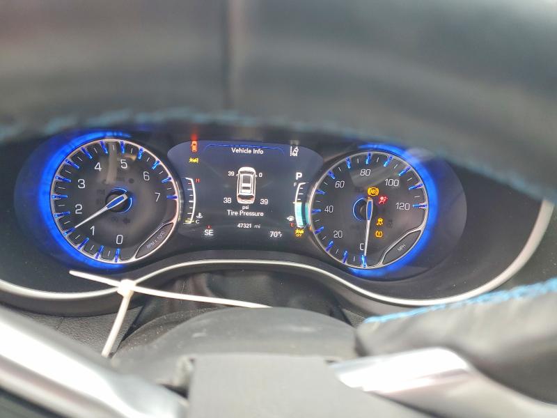 49625056 :رقم المزاد ، 2C4RC1BG3MR588213 vin ، 2021 Chrysler Pacifica مزاد بيع