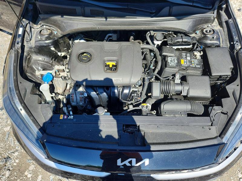 51674786 :رقم المزاد ، 3KPF24AD2NE450325 vin ، 2022 Kia Forte مزاد بيع