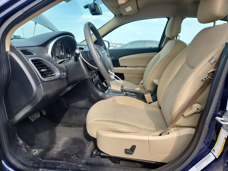 2013 Chrysler 200 მანქანა იყიდება აუქციონზე, vin: 1C3CCBAG3DN738724, აუქციონის ნომერი: 48143436