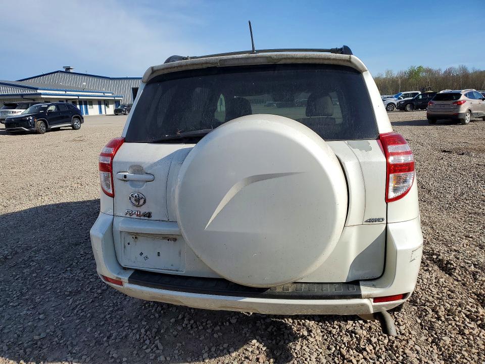 51477596 :رقم المزاد ، 2T3DK4DV9BW042626 vin ، 2011 Toyota Rav4 مزاد بيع