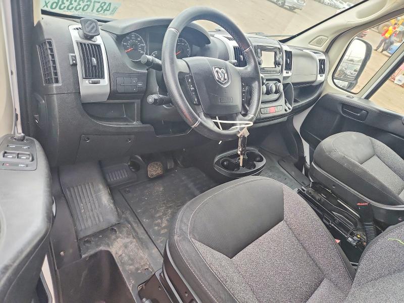 48763336 :رقم المزاد ، 3C6TRVAG2JE120975 vin ، 2018 Ram Promaster 1500 مزاد بيع