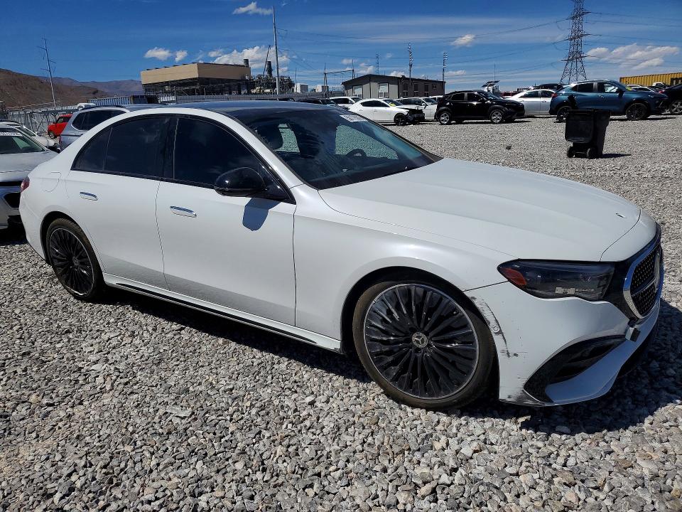 2024 Mercedes-benz E მანქანა იყიდება აუქციონზე, vin: W1KLF4HB3RA039431, აუქციონის ნომერი: 50179286