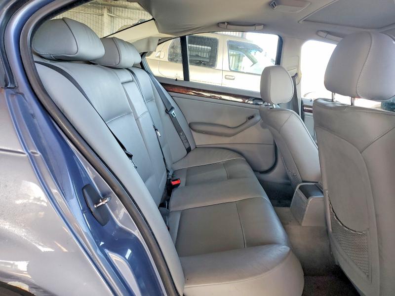 50838426 :رقم المزاد ، WBAAZ33405KW75320 vin ، 2005 Bmw 325 مزاد بيع