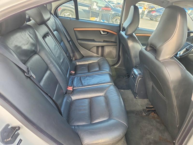 50300426 :رقم المزاد ، YV1960AS2A1130275 vin ، 2010 Volvo S80 مزاد بيع