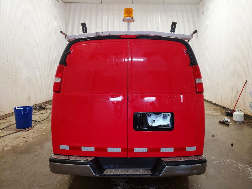 47992396 :رقم المزاد ، 1GTW7AFP0L1116832 vin ، 2020 Gmc Savana مزاد بيع