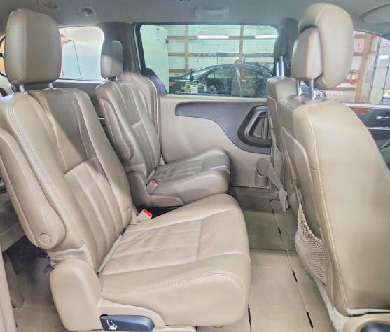 Продажа на аукционе авто 2014 Chrysler Town & Country, vin: 2C4RC1BG9ER270601, номер лота: 51902676