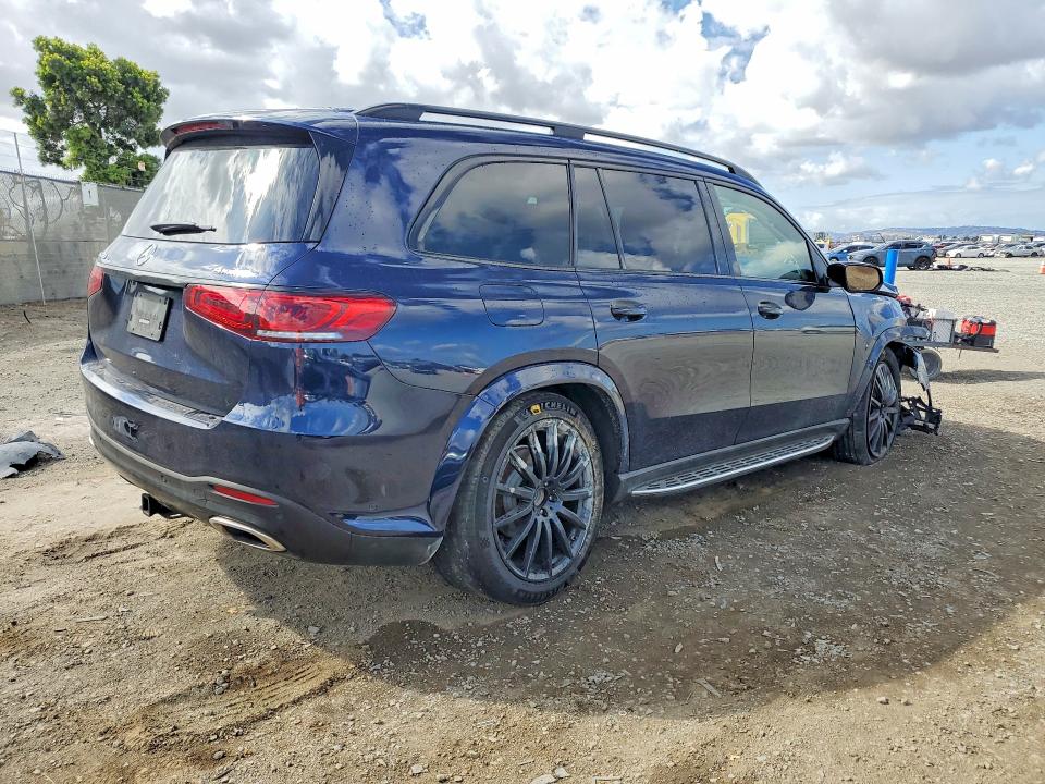 51105426 :رقم المزاد ، 4JGFF8GE3MA415138 vin ، 2021 Mercedes-benz Gls مزاد بيع