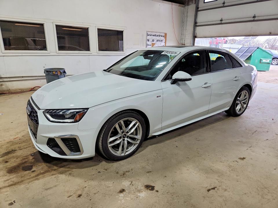 Продаж на аукціоні авто 2022 Audi A4, vin: WAUEAAF47NN008168, номер лоту: 49493026