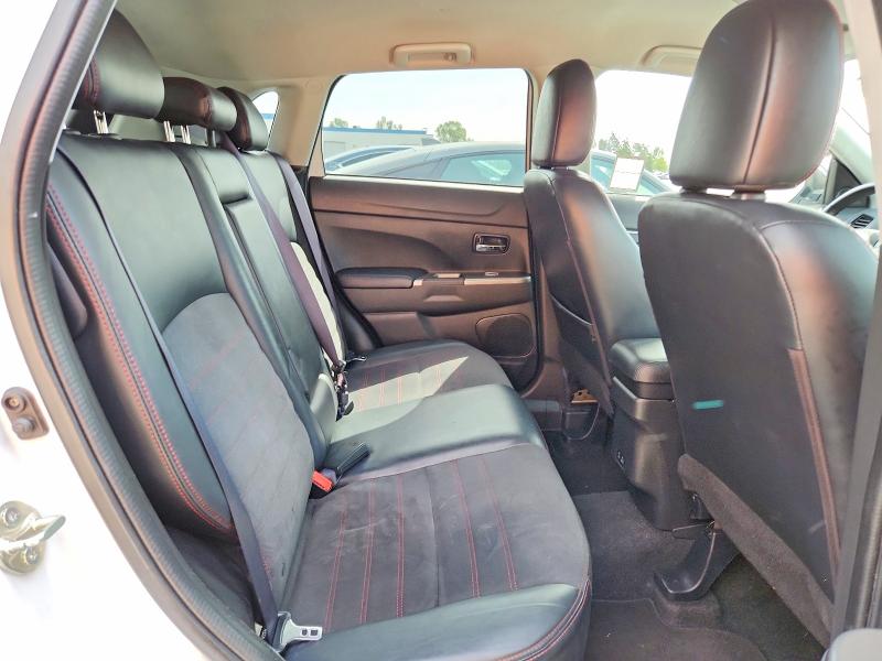 Продаж на аукціоні авто 2022 Mitsubishi Outlander Sport, vin: JA4APVAU3NU003970, номер лоту: 49591306