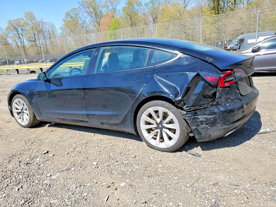 Продажа на аукционе авто 2022 Tesla Model 3, vin: 5YJ3E1EA9NF372063, номер лота: 49105406
