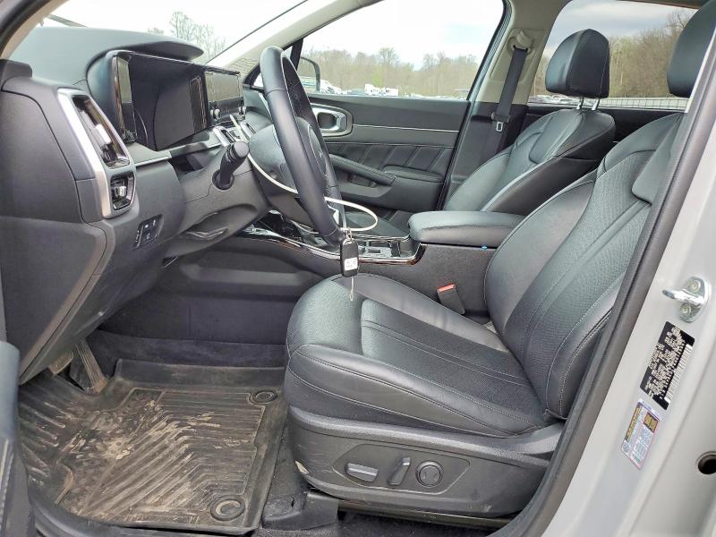 Продажа на аукционе авто 2022 Kia Sorento, vin: 5XYRKDLF6NG129967, номер лота: 49822576