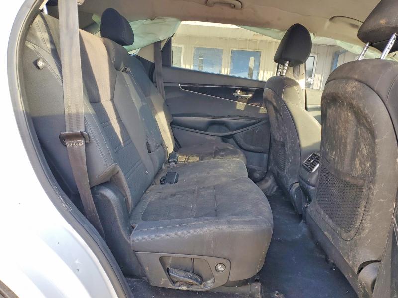 48185556 :رقم المزاد ، 5XYPGDA30LG648527 vin ، 2020 Kia Sorento مزاد بيع