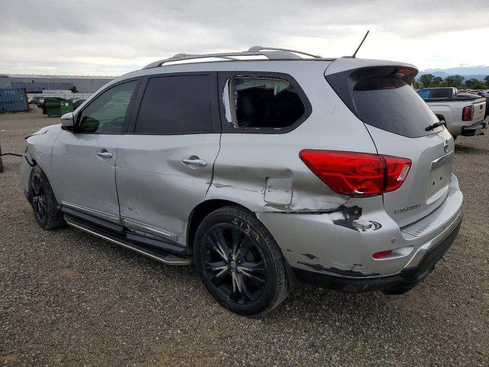 Продажа на аукционе авто 2018 Nissan Pathfinder, vin: 5N1DR2MM1JC607911, номер лота: 50064256