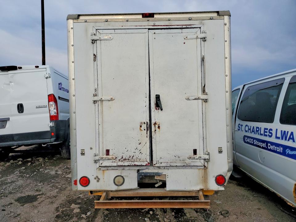 49219606 :رقم المزاد ، 1GBHG31UX51261093 vin ، 2005 Chevrolet Express مزاد بيع
