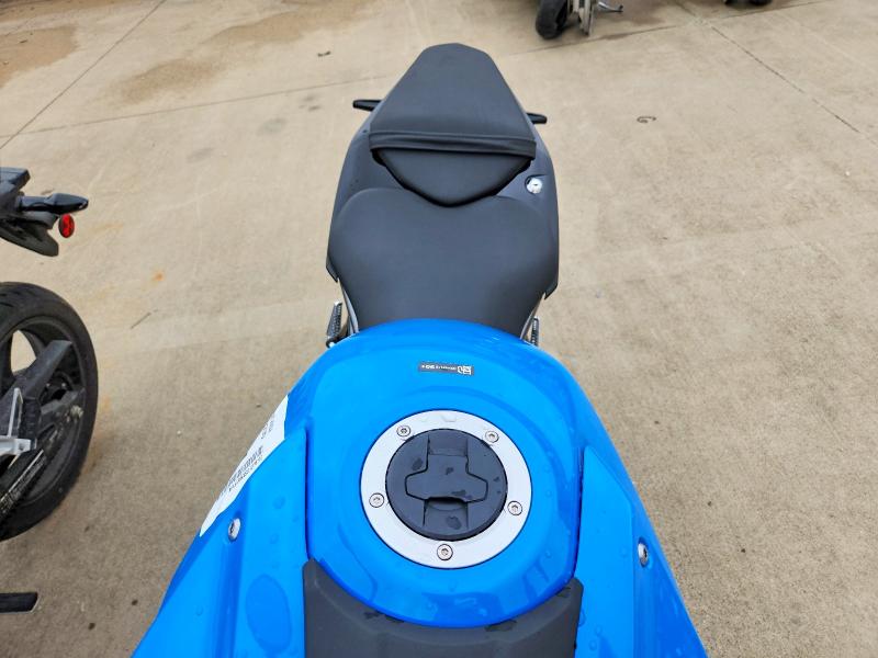 Продаж на аукціоні авто 2025 Suzuki Gsx800, vin: JS1EM11B5S7100244, номер лоту: 49641916