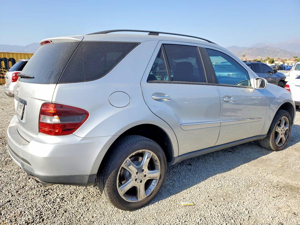 2006 Mercedes-benz Ml მანქანა იყიდება აუქციონზე, vin: 4JGBB86E46A006984, აუქციონის ნომერი: 51621446