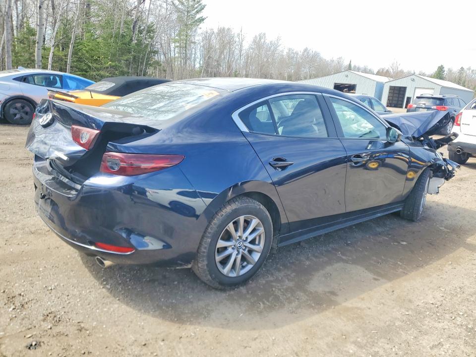 49800786 :رقم المزاد ، JM1BPAB77M1346227 vin ، 2021 Mazda 3 مزاد بيع