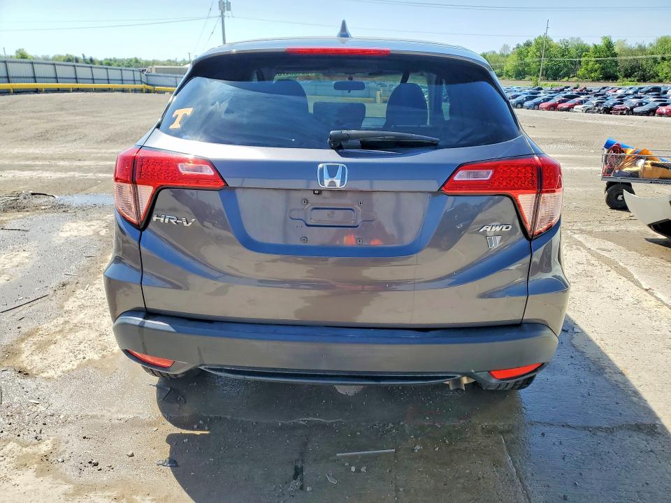 2017 Honda Hr-v მანქანა იყიდება აუქციონზე, vin: 3CZRU6H55HM700937, აუქციონის ნომერი: 50465476
