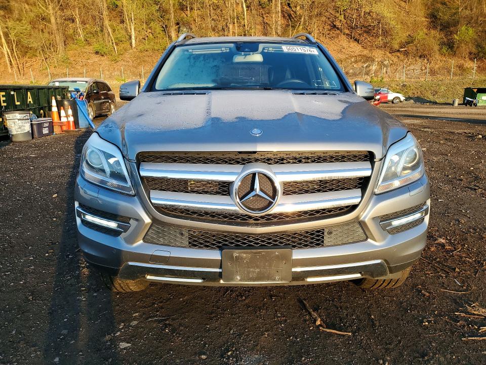 Продажа на аукционе авто 2015 Mercedes-benz Gl, vin: 4JGDF6EEXFA593727, номер лота: 50511576