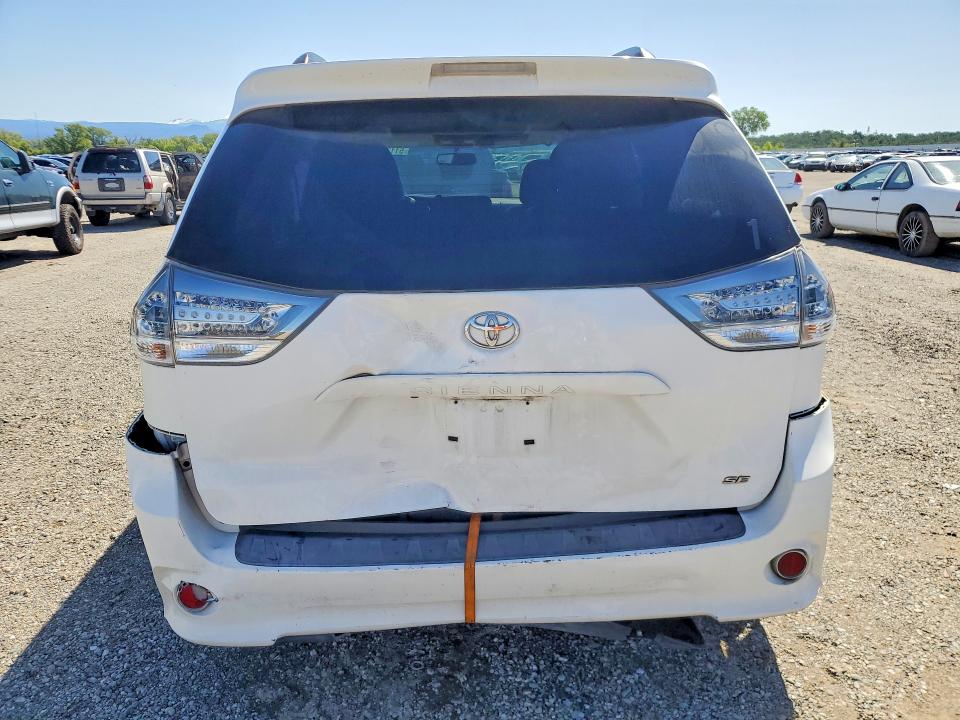 Продажа на аукционе авто 2016 Toyota Sienna, vin: 5TDXK3DC4GS742181, номер лота: 51125376