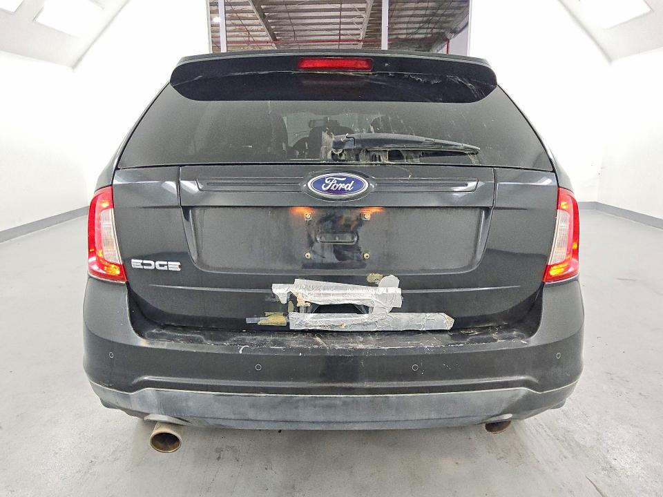 55807986 :رقم المزاد ، 2FMDK3GC9EBB07014 vin ، 2014 Ford Edge مزاد بيع