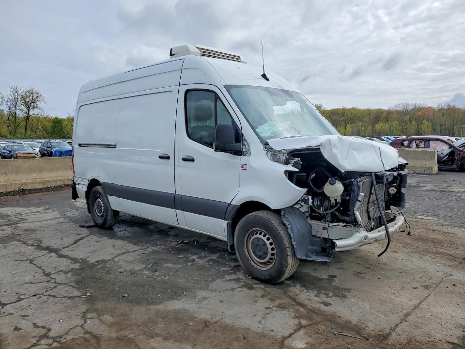 64684416 :رقم المزاد ، W1Y70BGY3PT129621 vin ، 2023 Mercedes-benz Sprinter مزاد بيع