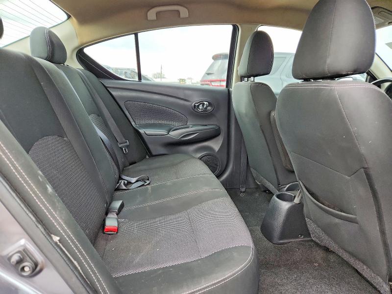 Auction sale of the 2018 Nissan Versa, vin: 3N1CN7AP1JL864825, lot number: 49468516