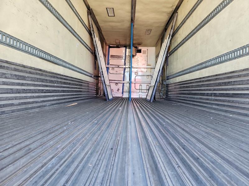 2016 Utility Trailer Mfg მანქანა იყიდება აუქციონზე, vin: 1UYVS1286GU550302, აუქციონის ნომერი: 51532206