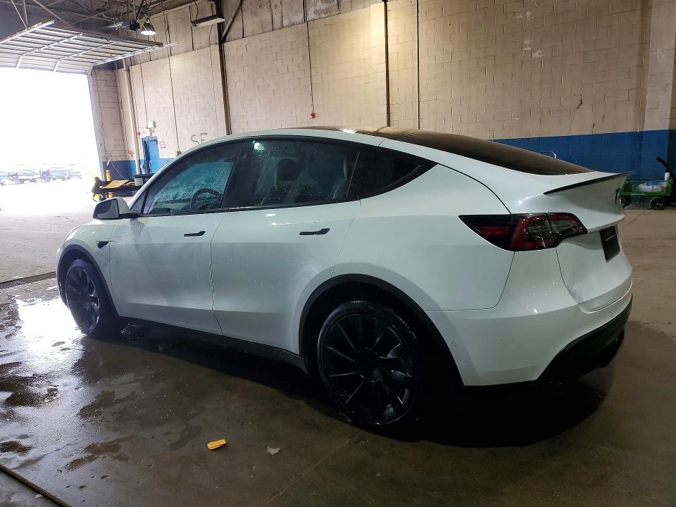 2022 Tesla Model Y მანქანა იყიდება აუქციონზე, vin: 7SAYGAEE0NF521885, აუქციონის ნომერი: 49355246