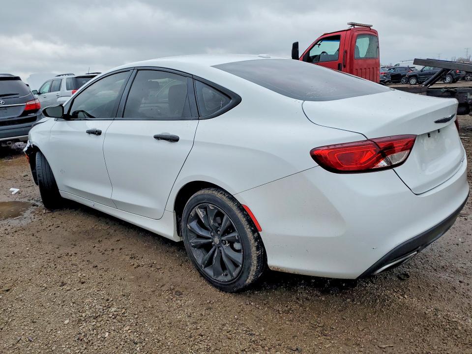 49814246 :رقم المزاد ، 1C3CCCBB7FN621983 vin ، 2015 Chrysler 200 مزاد بيع