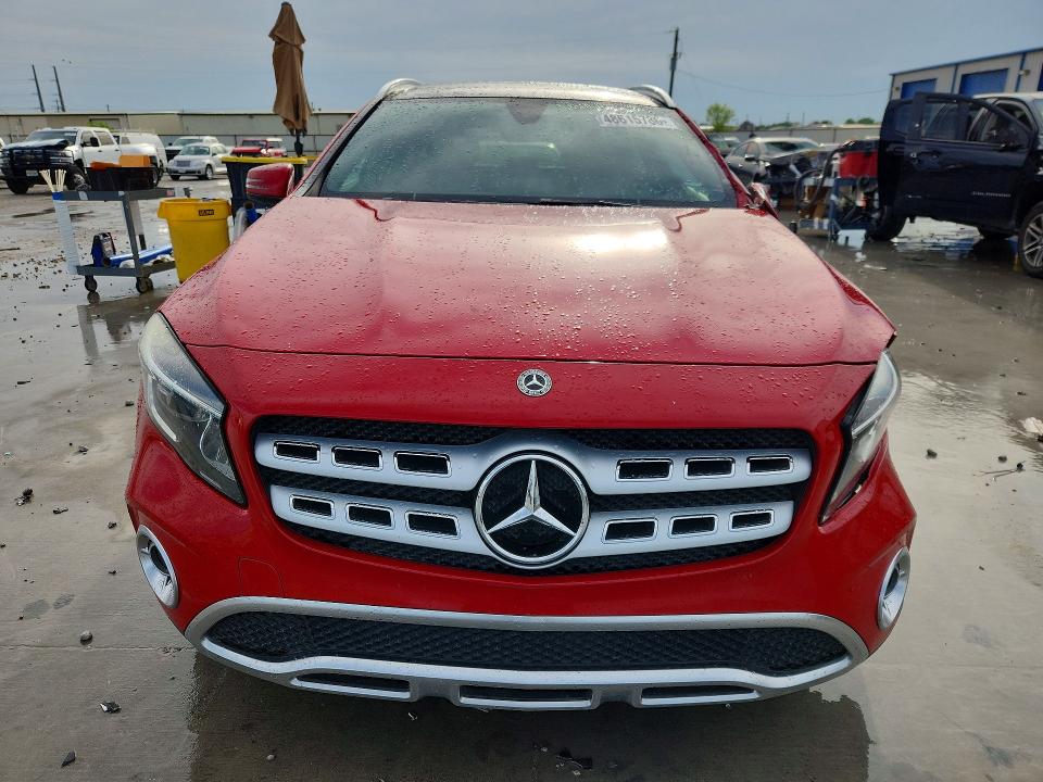 48615786 :رقم المزاد ، WDCTG4EB5JJ437377 vin ، 2018 Mercedes-benz Gla مزاد بيع