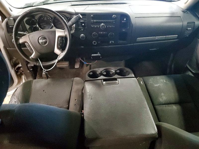 2010 Gmc Sierra მანქანა იყიდება აუქციონზე, vin: 3GTRKVE33AG104304, აუქციონის ნომერი: 50653686