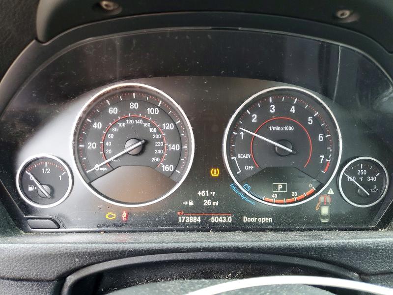 49893116 :رقم المزاد ، WBA8D9C3XHA011835 vin ، 2017 Bmw 330 مزاد بيع