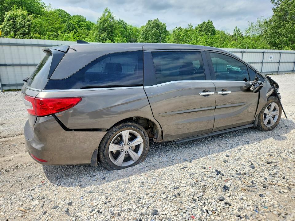 Продаж на аукціоні авто 2018 Honda Odyssey, vin: 5FNRL6H78JB012452, номер лоту: 50355386