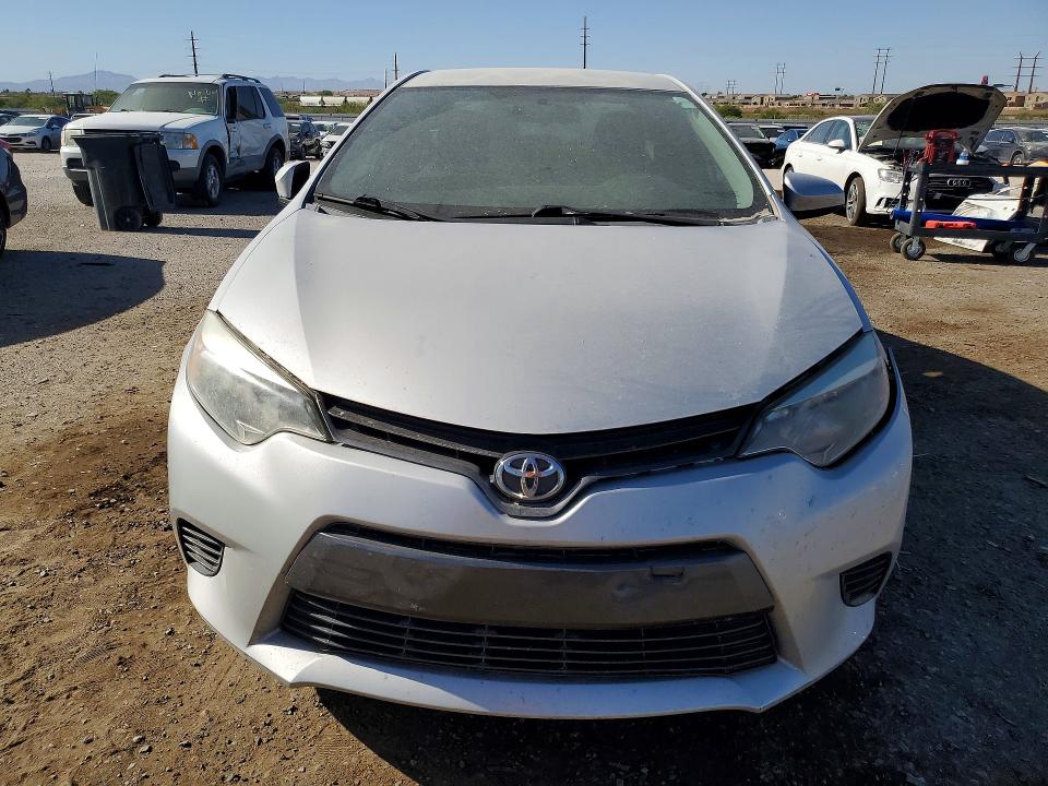 Продаж на аукціоні авто 2015 Toyota Corolla, vin: 5YFBURHE1FP240156, номер лоту: 48715916