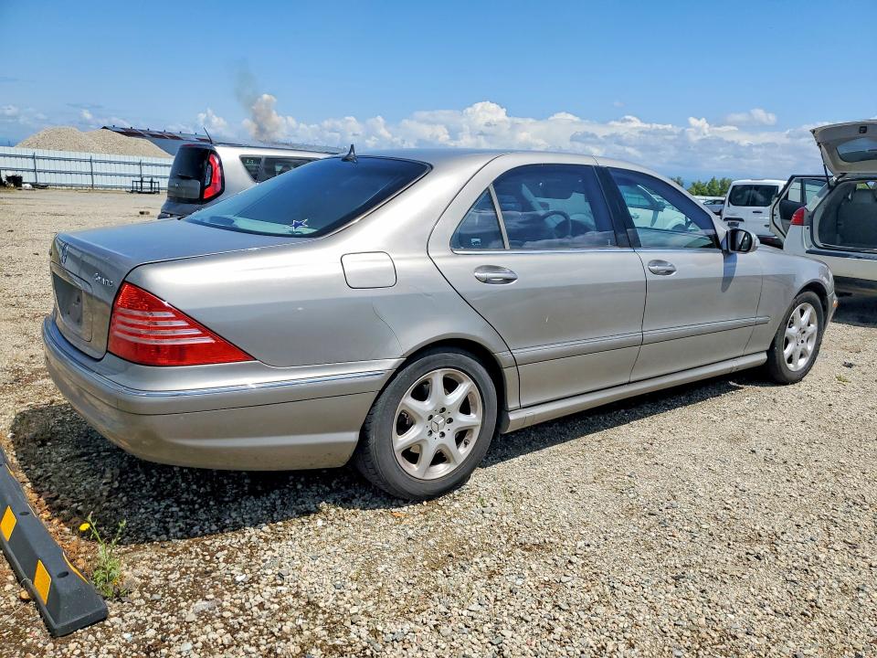 Продажа на аукционе авто 2005 Mercedes-benz S, vin: WDBNG84J65A447127, номер лота: 51402156