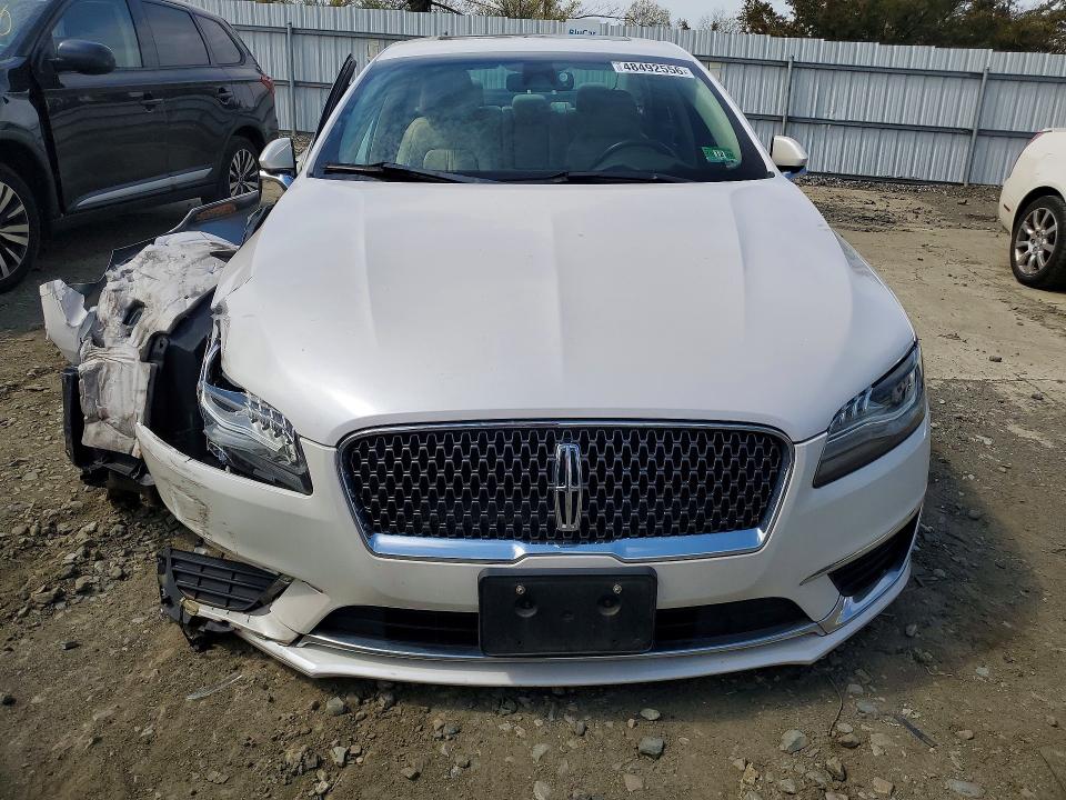 2019 Lincoln Mkz მანქანა იყიდება აუქციონზე, vin: 3LN6L5LU1KR611277, აუქციონის ნომერი: 48492556