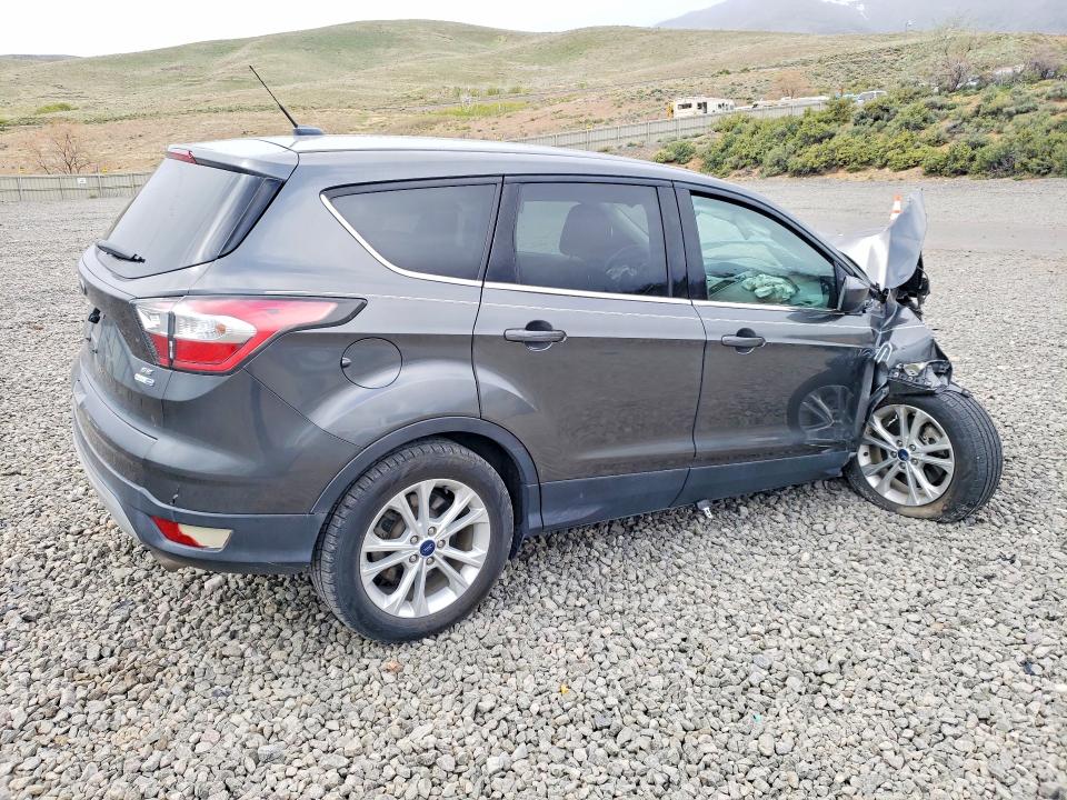50742666 :رقم المزاد ، 1FMCU9G97HUA51179 vin ، 2017 Ford Escape مزاد بيع